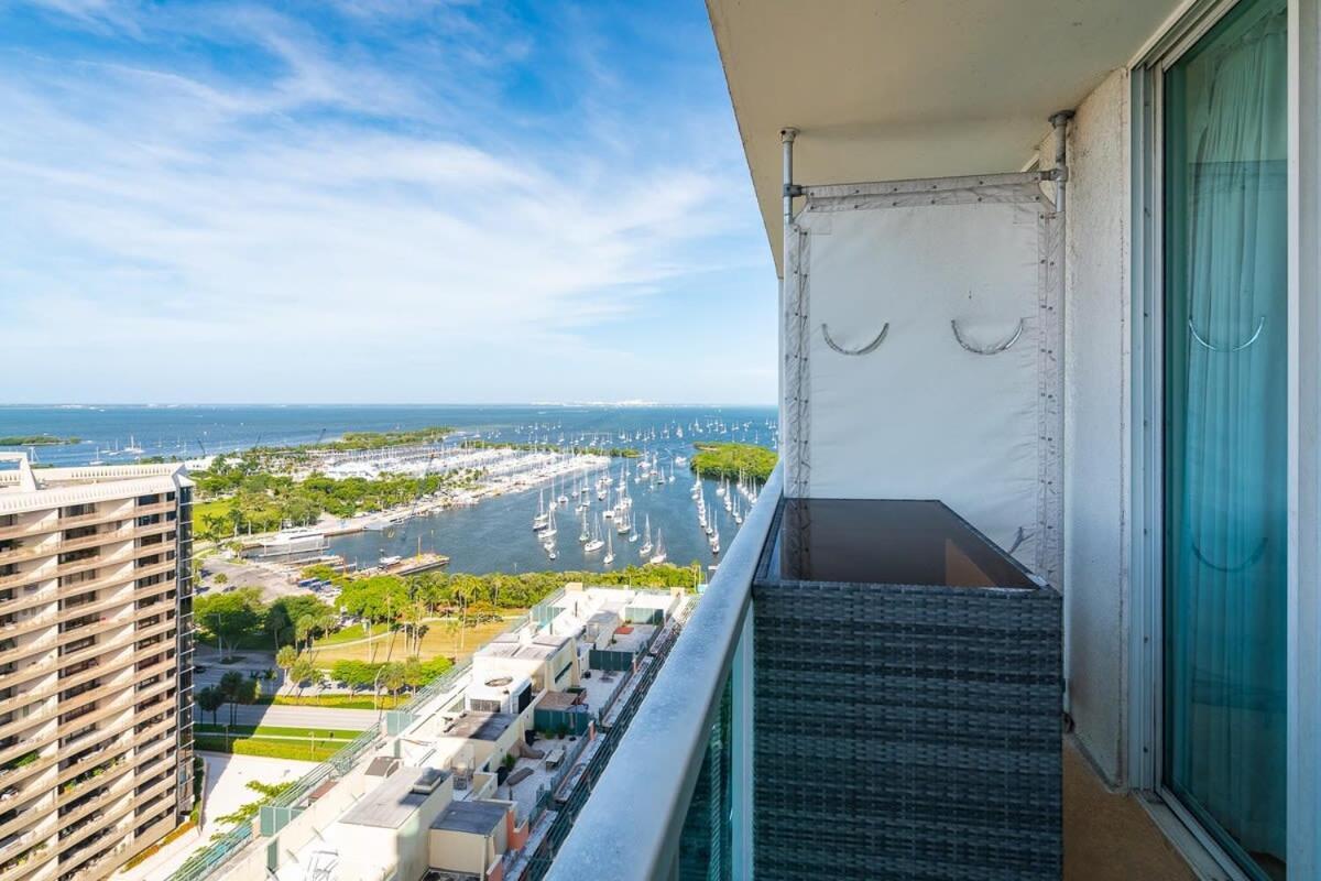 City View Balcony Steps From Restaurants, Peacock Park & Marina Μαϊάμι Εξωτερικό φωτογραφία